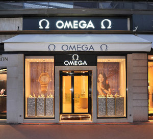 Omega ouvre une nouvelle boutique à Cannes, sur la Croisette