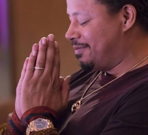 Empire : Terrence Howard porte une Rolex Daydate II en or jaune