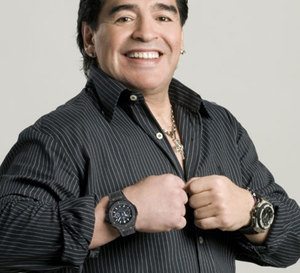 Diego Maradona devient ambassadeur Hublot : une équipe de choc !
