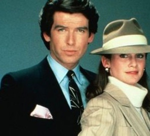 Remington Steele : Pierce Brosnan porte une Rolex Cellini