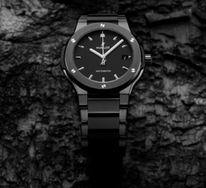 Hublot Classic Fusion : toute en céramique noire