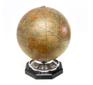 La Mappemonde Lumineuse et pendulette de chez Jaeger-LeCoultre