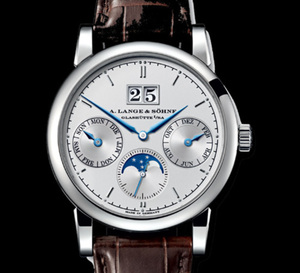 Lange &amp; Söhne Saxonia Calendrier Annuel : belle tout simplement…