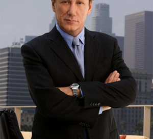 Shark : James Woods porte une Rolex Daytona en acier