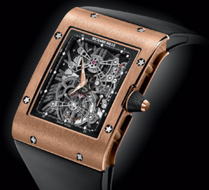 Richard Mille RM 017 Tourbillon : grande rigidité pour une extra-plate