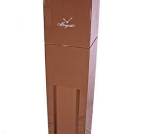 La vitrine Pulsograph pour Breguet de Xavier Dietlin : la pendule du 21ème siècle La vitrine Pulsograph pour Breguet de Xavier Dietlin : la pendule du 21ème siècle