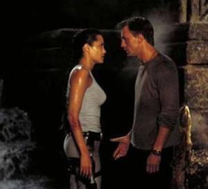 Lara Croft, Tomb Raider : Daniel Craig utilise un chronographe de poche Lemania