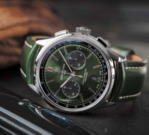 Breitling Premier B01 Chronographe 42 Bentley British Racing Green