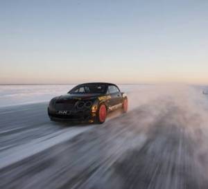 Breitling : une Bentley Supersports bat le record du monde de vitesse sur glace