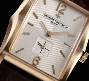 Vacheron Constantin « Historiques » Aronde 1954 : de l'art d'arondir les angles...