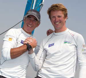 Loïck Peyron –ambassadeur Corum- et Jean-Pierre Dick remportent la Barcelona World Race