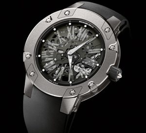 Richard Mille RM 033 : une montre ronde et un calibre extra-plat… Et pourtant, elle a tout d’une Richard Mille !