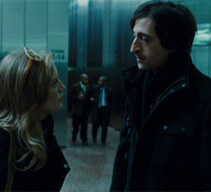 Splice : Adrien Brody porte une Bell &amp; Ross BR03