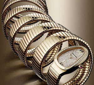 Serpenti Bvlgari : l’éternel retour… au poignet ou sur l’avant-bras ! Serpenti Bvlgari : l’éternel retour… au poignet ou sur l’avant-bras !