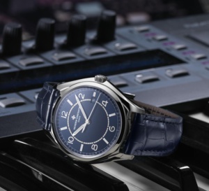 Vacheron Constantin FifttySix Automatique : une version bleue très contemporaine