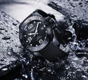 Longines :  une HydroConquest noire toute en céramique