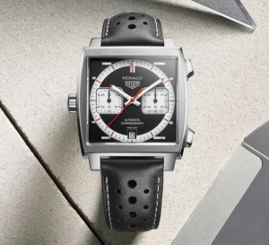 TAG Heuer Monaco 50ème anniversaire : look "noir, blanc et orange" pour les années 2000