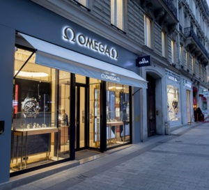 Paris : la boutique Omega Champs-Elysées rouvre ses portes au terme de sa rénovation