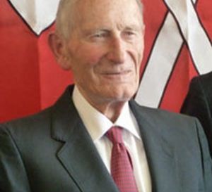 Harry Borer : l’ancien directeur Rolex nommé citoyen d’honneur de la ville de Bienne
