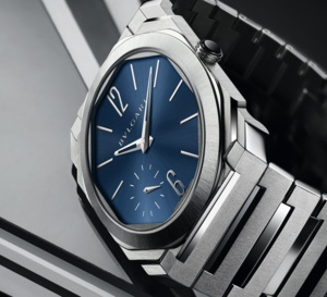 Bvlgari Octo Finissimo Auto : nouvelle version acier avec cadran bleu soleillé !