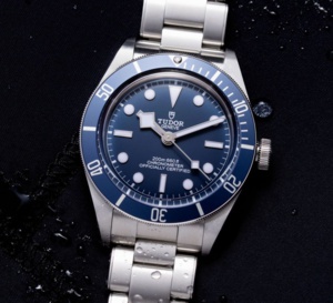 Tudor Black Bay Fitfy-Eight "Navy Blue" : un modèle très Marine Nationale