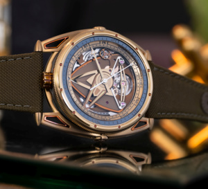 De Bethune DB28GS "Yellow Submarine" : du titane aussi chaud que l'or