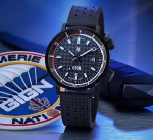 LIP Nautic GIGN : un boitier noir MR73