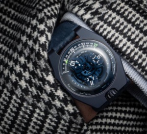 Urwerk UR-100V "Planète Bleue" : 25 exemplaires en hommage à la Terre