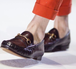 Retour sur le fameux mocassin à mors de chez Gucci