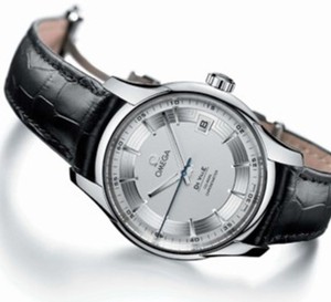 Omega De Ville Hour Vision : une nouvelle collection pour ses calibres exclusifs 8500/8501