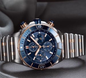 Breitling Super Chronomat 44 Four-Year Calendar : calendrier annuel pour sportive