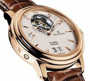 Le Tourbillon Grande Date rejoint la Collection Léman de chez Blancpain