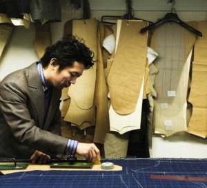 Kenjiro Suzuki : le plus parisien des tailleurs japonais