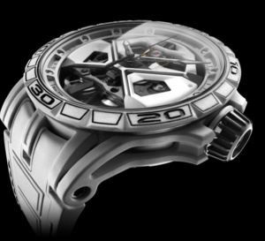 Roger Dubuis Excalibur Spider Huracan : blancheur froide
