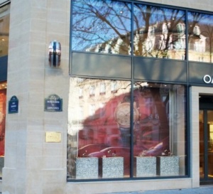 Omega : rive droite, rive gauche, deux nouvelles boutiques à Paris