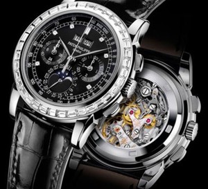 Patek Philippe orne de diamants son Chronographe à roue à colonnes avec quantième perpétuel