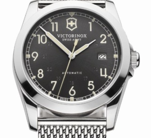 Victorinox Infantry Mechanical : vintage et contemporain à la fois