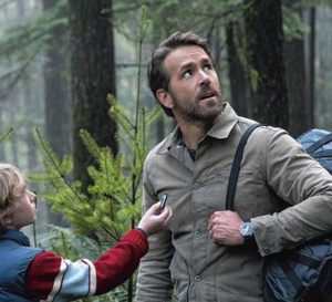 The Adam Project : Ryan Reynolds porte une Omega Speedmaster