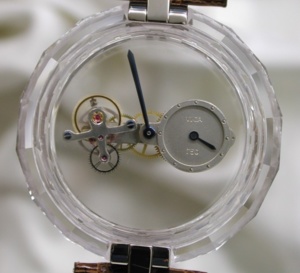 Hora Nova AHCI Régulus : tourbillon volant minimaliste et en toute transparence