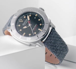 Seastrong Diver 300 Automatic Calanda : premier boitier Alpina en acier 100% recyclé