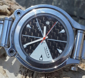 Farol LR6X2/1 : un bracelet métal innovant et totalement original