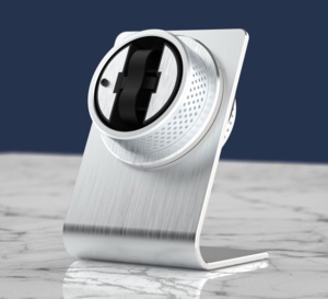 Kross Studio : un remontoir à montre en aluminium au design épuré