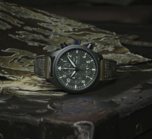 Singapour : Mr Sabotage créé un bracelet "camo" en édition spéciale pour IWC