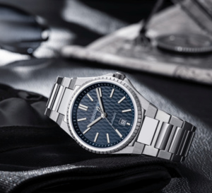 Milan Aérowatch : sa toute première montre avec "bracelet intégré"