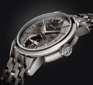 Enchères : le prototype de la toute première montre JC Biver adjugé 1,3 million d'euros