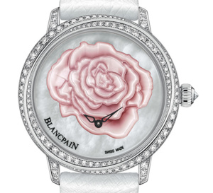 Blancpain Saint Valentin 2015 : une rose de nacre et des diamants pour célébrer votre amour