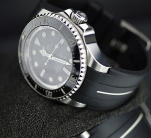 RubberB : un nouveau bracelet Vulcarboné pour les Rolex Deepsea
