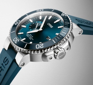 Oris Aquis Small Second Date 45,5 mm : grande taille pour grandes profondeurs