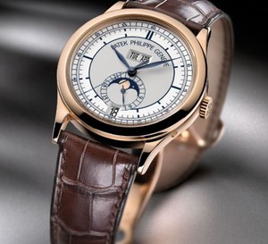 Quantième annuel Patek Philippe : une nouvelle version inédite à double guichet « en ligne »