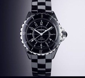 Chanel « J12 » : première montre icône du 21ème siècle…